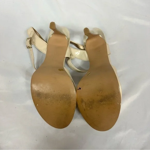 BCBGENERATION Nude and Gold Heels in Size 37.5/7.5 - Picture 6 of 6